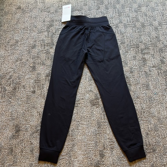 NWT Lululemon Ready to Rulu Joggers - Picture 12 of 12